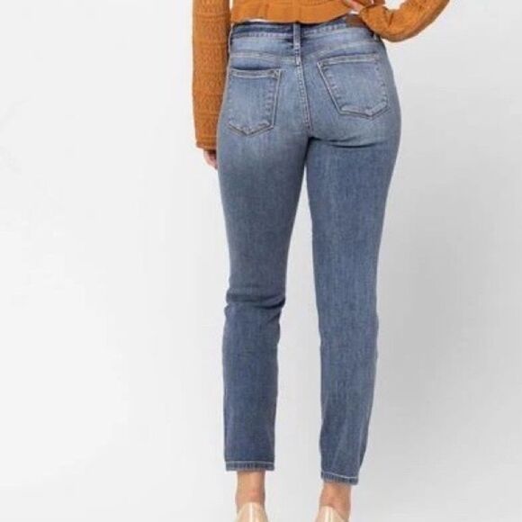 New Judy Blue Mid Rise Slim fit Ankle Jeans Sz 29/30 - Picture 2 of 8